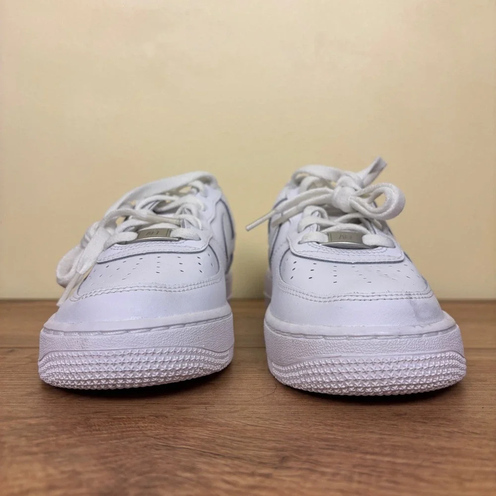 Nike Air Force 1 LE Sneaker All White Kids Size 6Y Low Top Casual Sporty